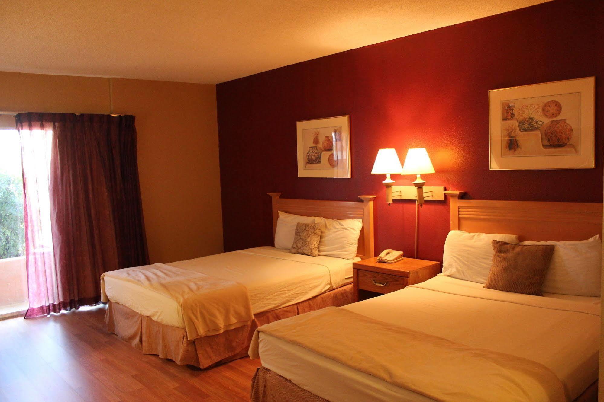 Fortuna Inn And Suites Tucson Eksteriør billede